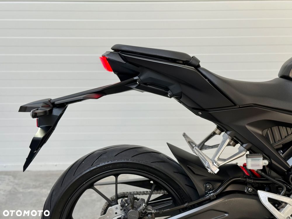 Honda CB - 18