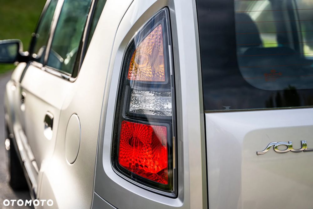 Kia Soul 1.6 L - 10