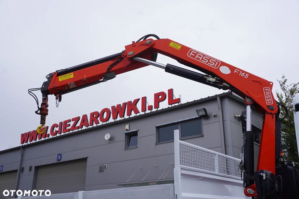 Mercedes-Benz Antos 2540 / Burtowy 15 EPAL / HDS Fassi F165 / 6.1 t / Zasięg 8 m / pilot / rotator / 1600 MTH / oś skrętna - 18