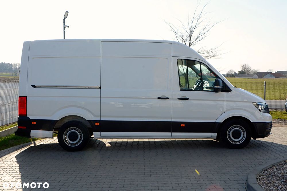 Volkswagen Crafter - 2