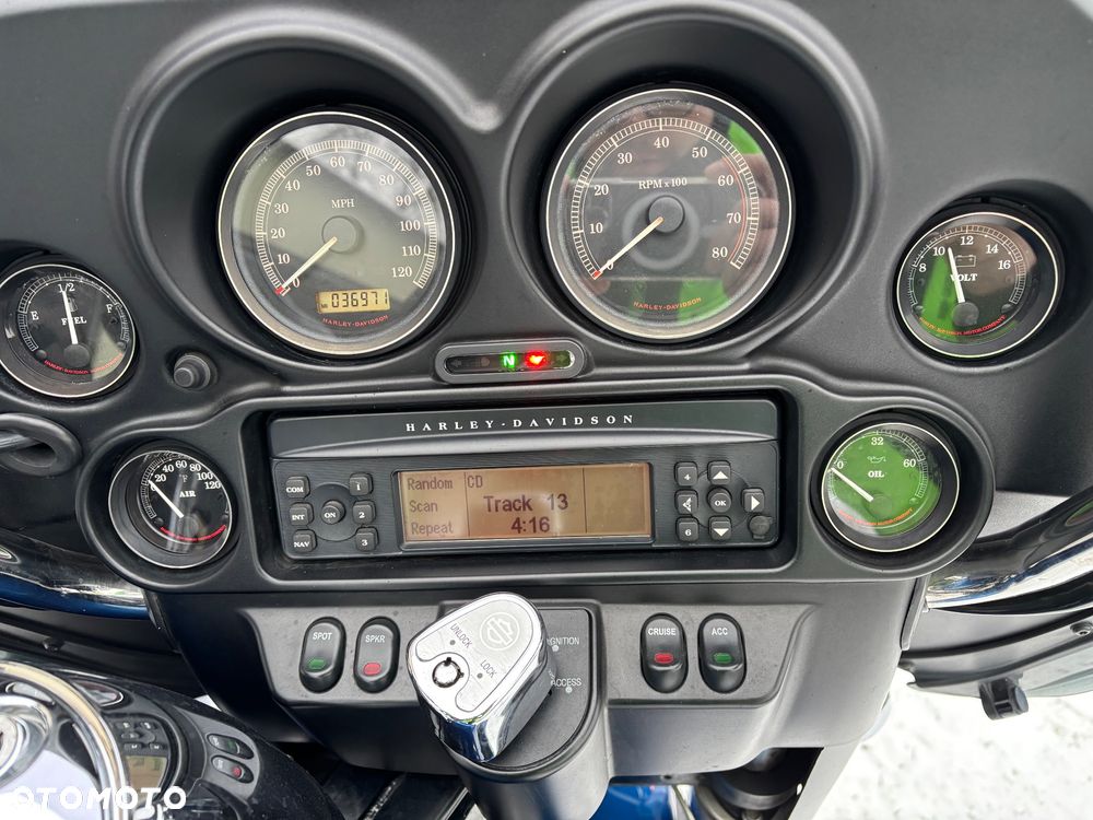 Harley-Davidson FLH Electra Glide - 7