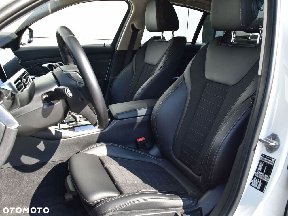 BMW Seria 3 - 27