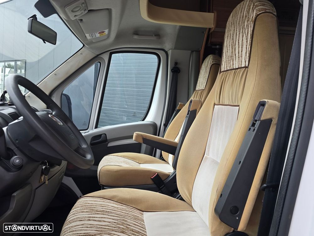 Fiat Ducato BURSTNER CAMA TRANSVERSAL - 11