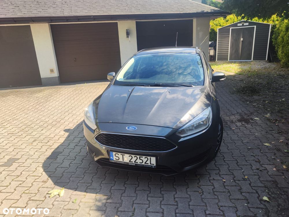 Ford Focus 1.6 Titanium - 4