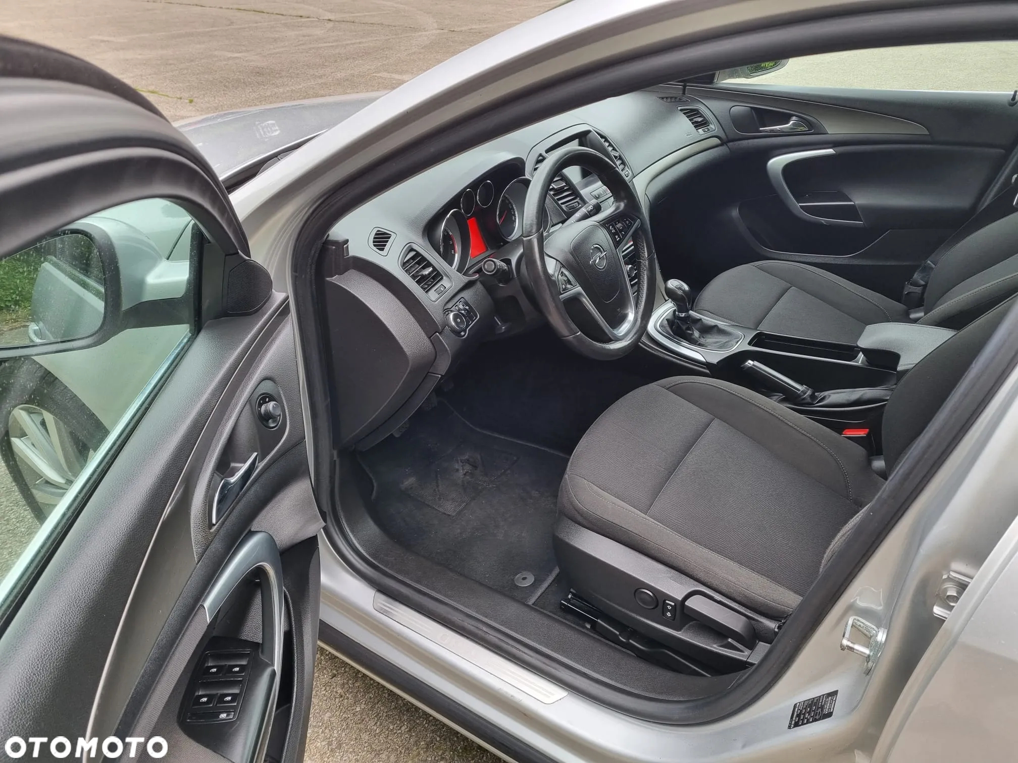 Opel Insignia - 8