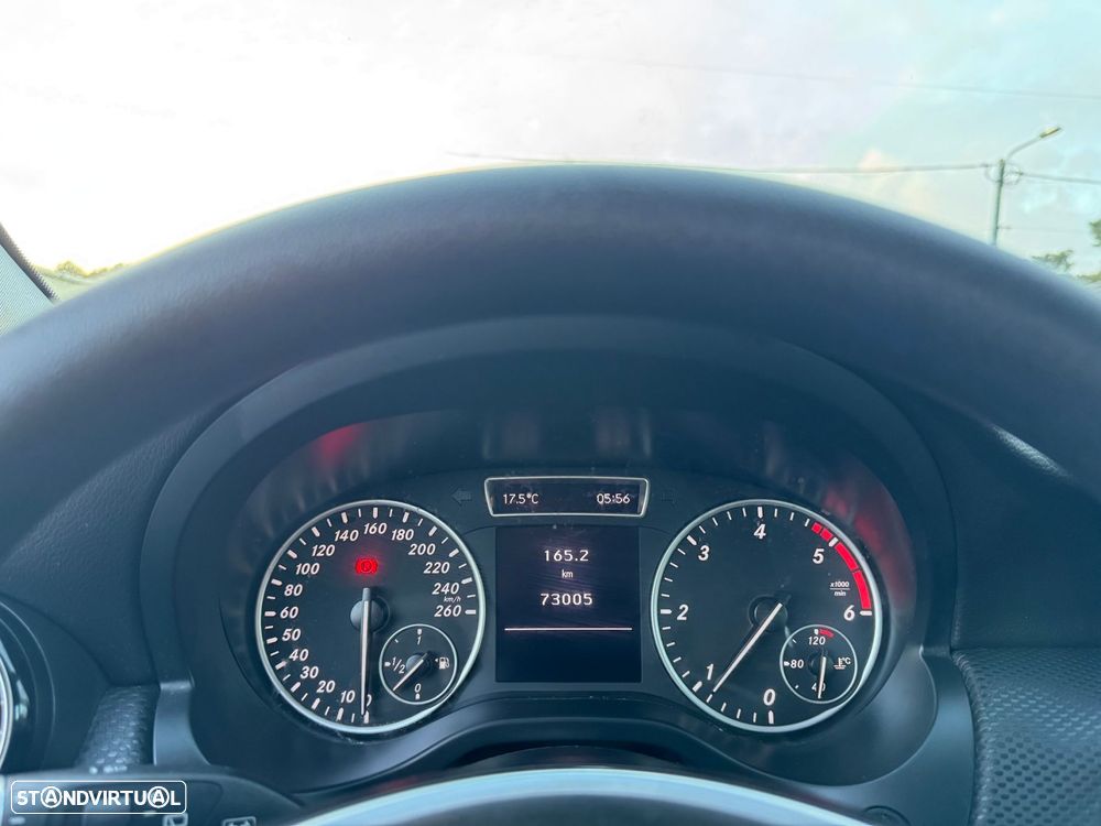 Mercedes-Benz A 180 - 15