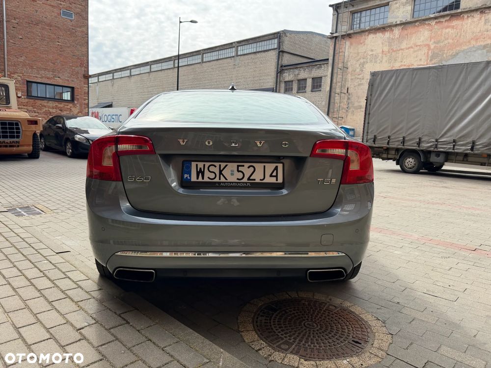 Volvo S60 T5 Geartronic Summum - 6