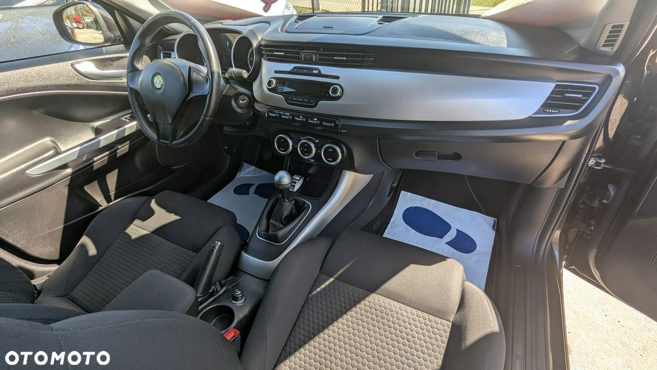 Alfa Romeo Giulietta - 16