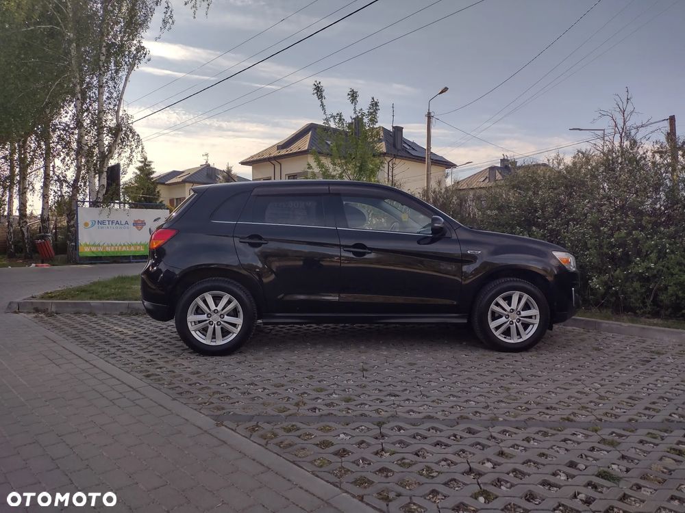 Mitsubishi ASX - 4