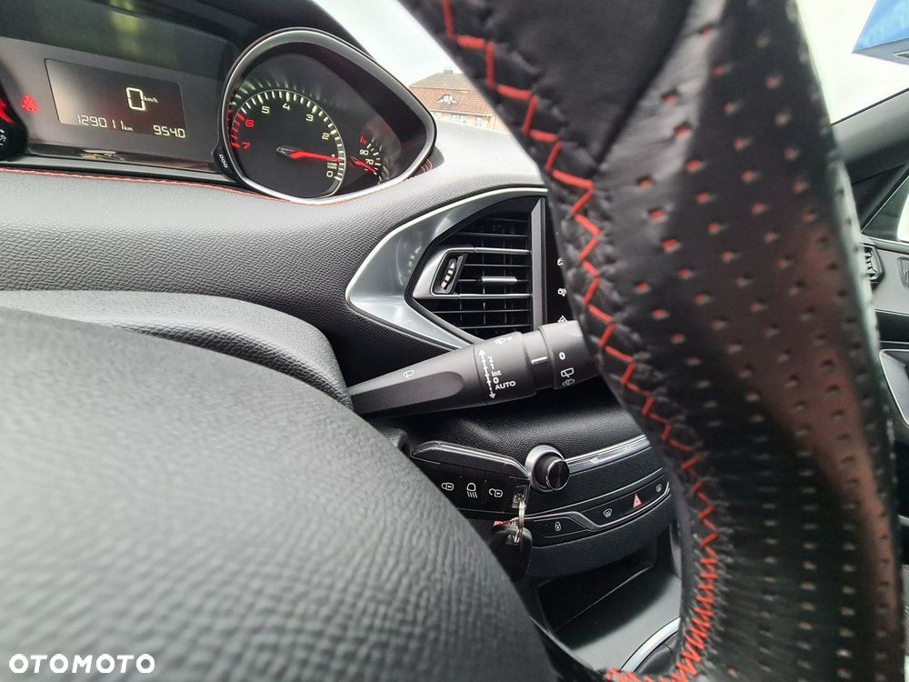 Peugeot 308 1.2 PureTech GPF GT S&S - 25