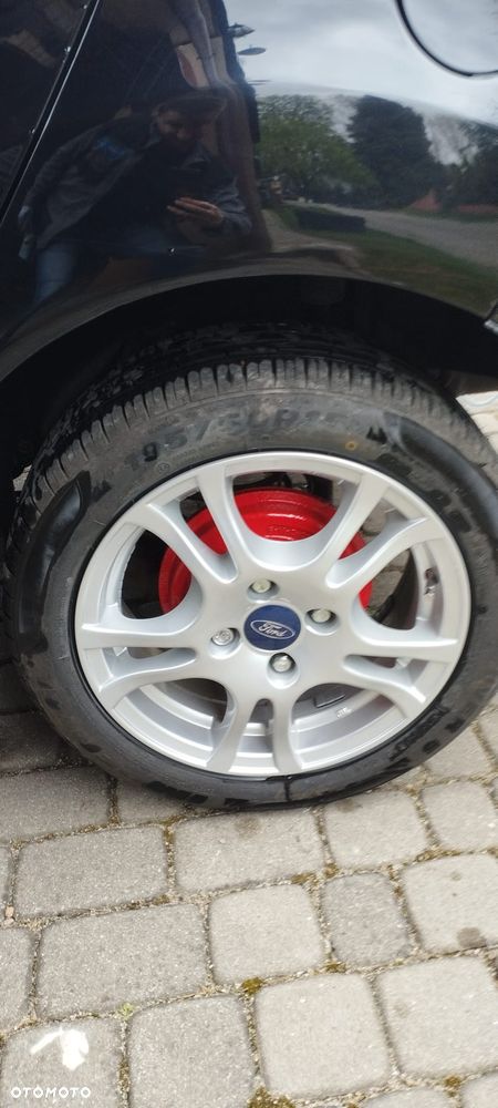 Ford Fiesta - 4
