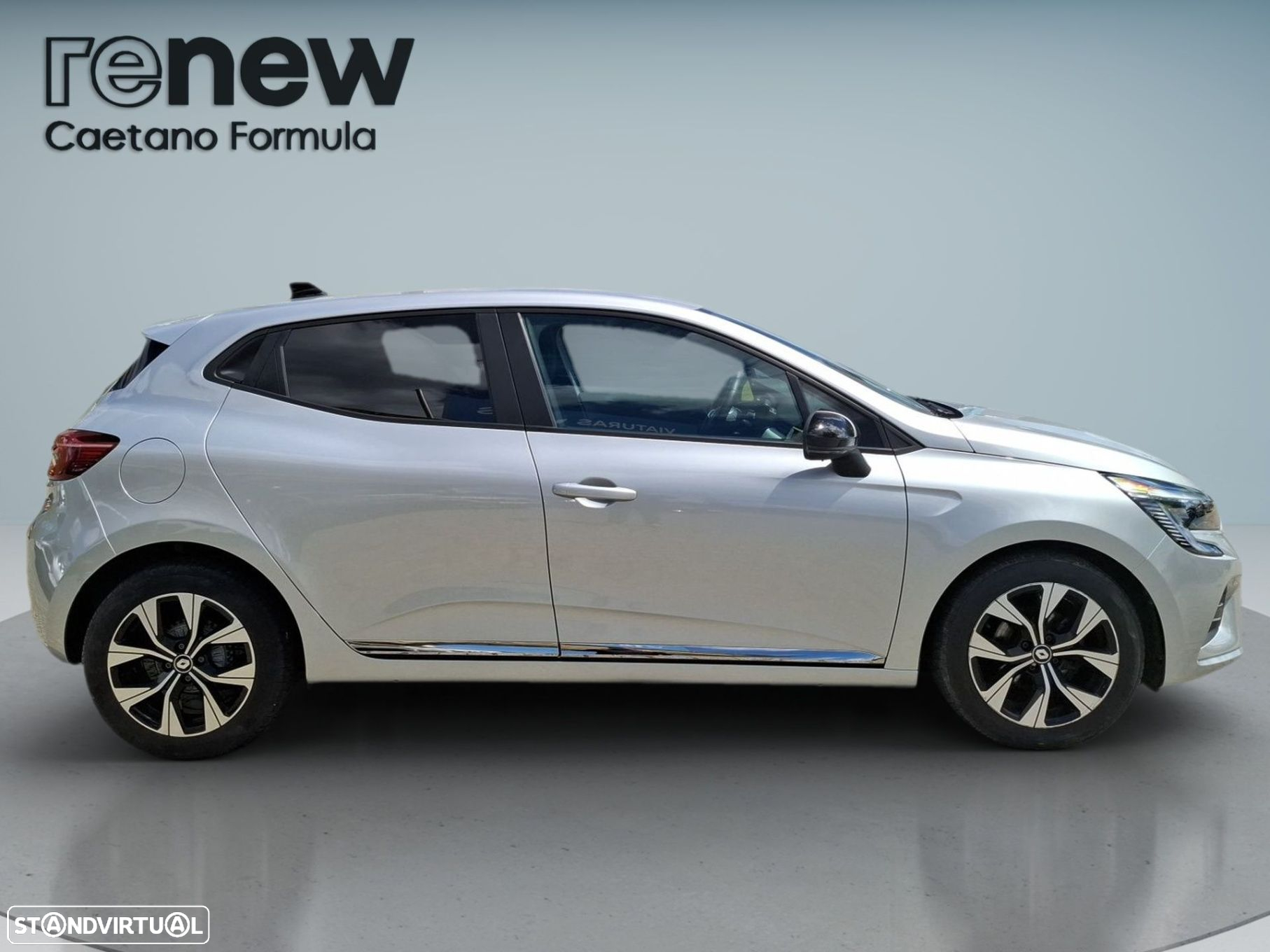 Renault Clio 1.0 TCe Evolution Bi-Fuel - 9