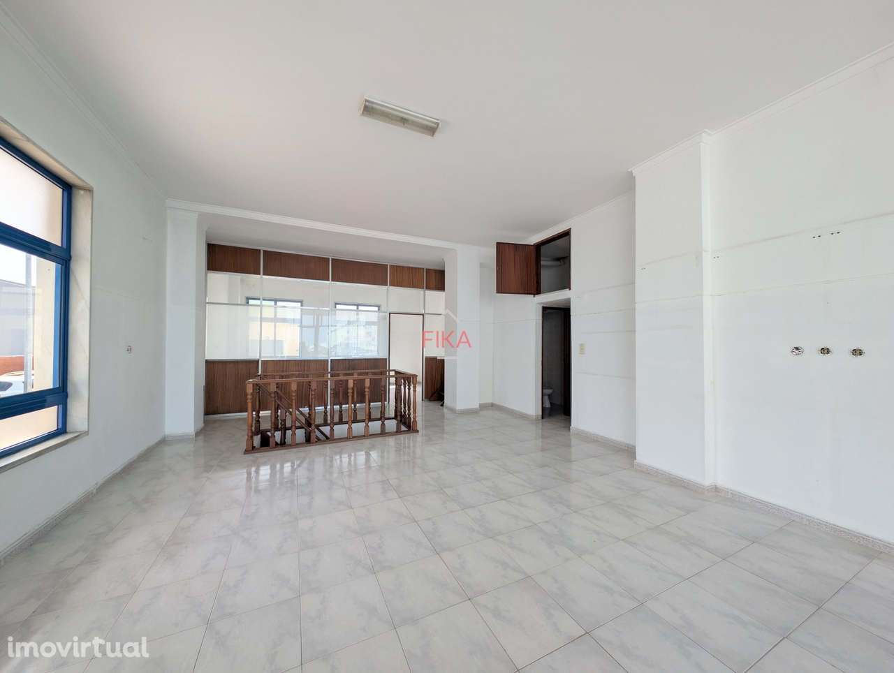 Arrendamento loja com 105 m2  e garagem - Grande imagem: 3/23