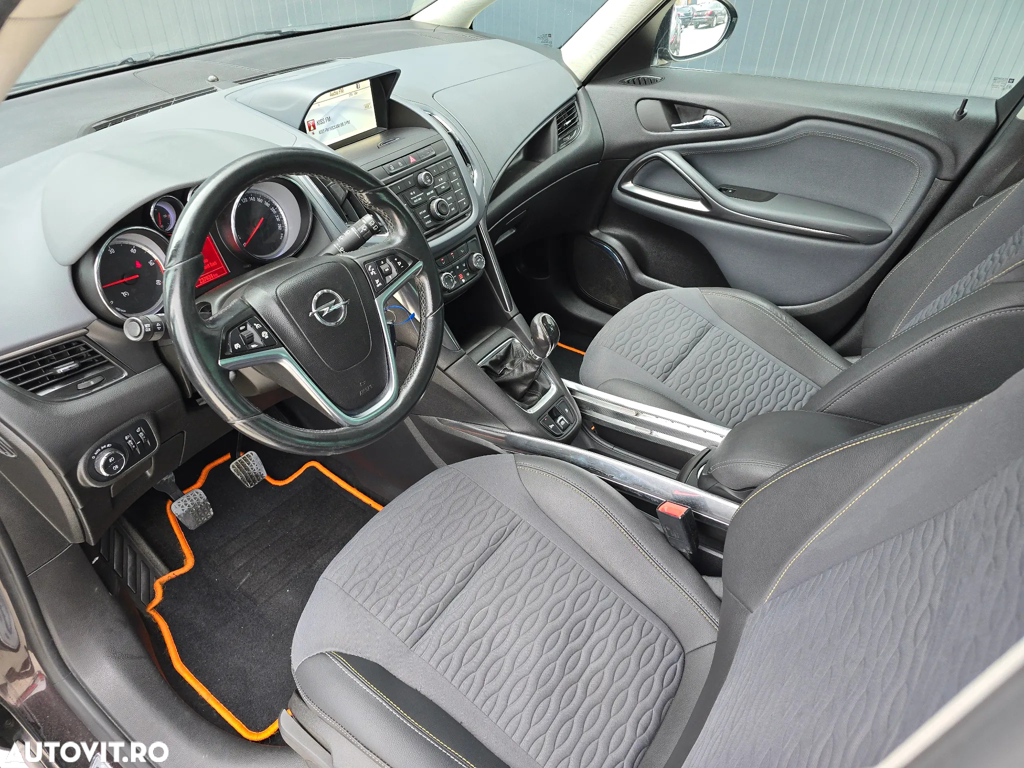 Opel Zafira Tourer 2.0 CDTI ecoFLEX Start/Stop Edition - 6