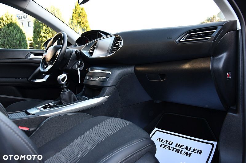 Peugeot 308 BlueHDi FAP 130 Stop & Start Allure - 6