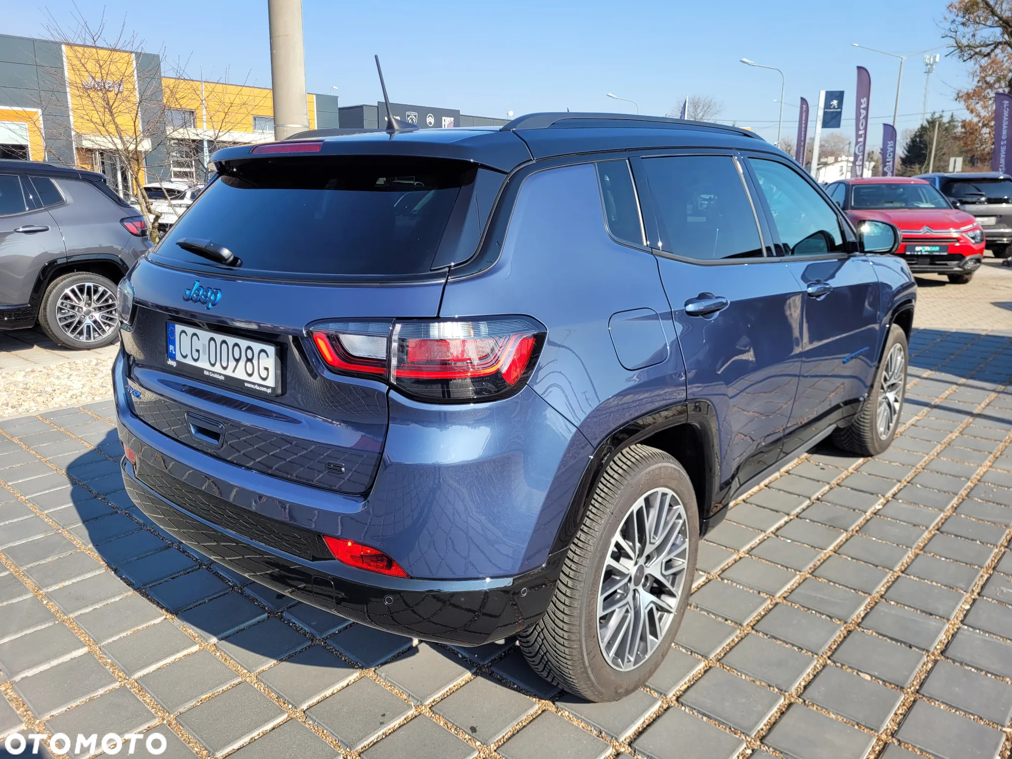 Jeep Compass - 6