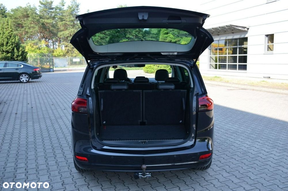 Opel Zafira - 8