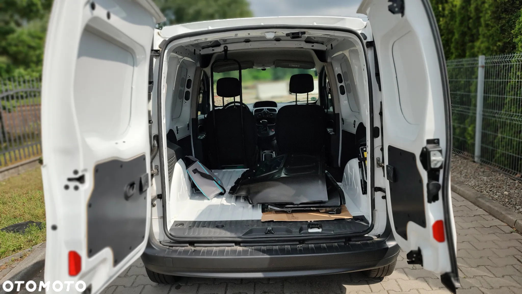 Renault Kangoo ZE - 6