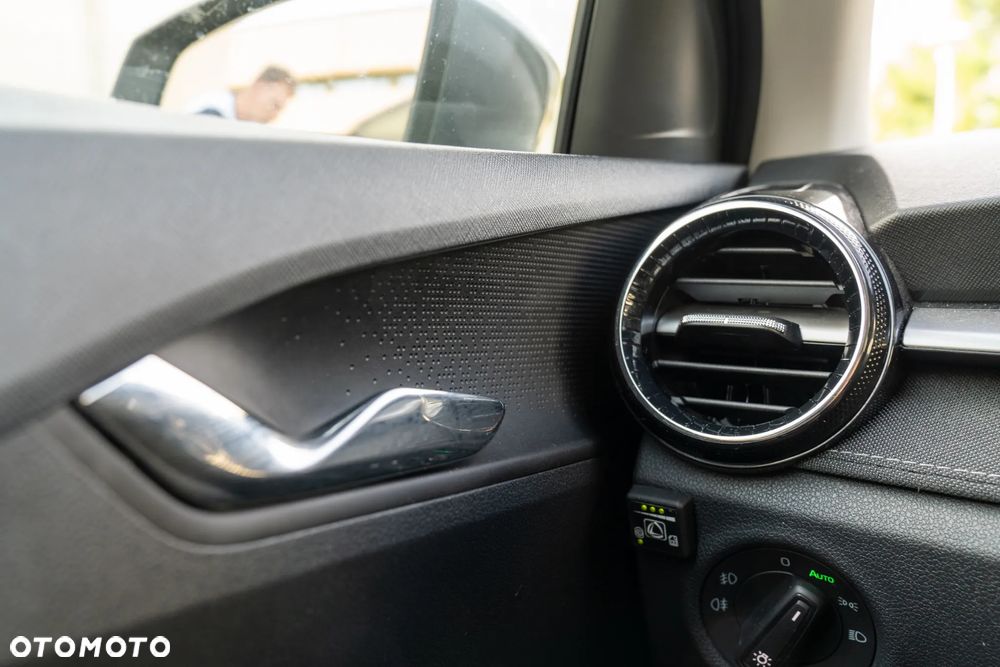 Skoda Fabia 1.0 TSI Ambition Plus - 28