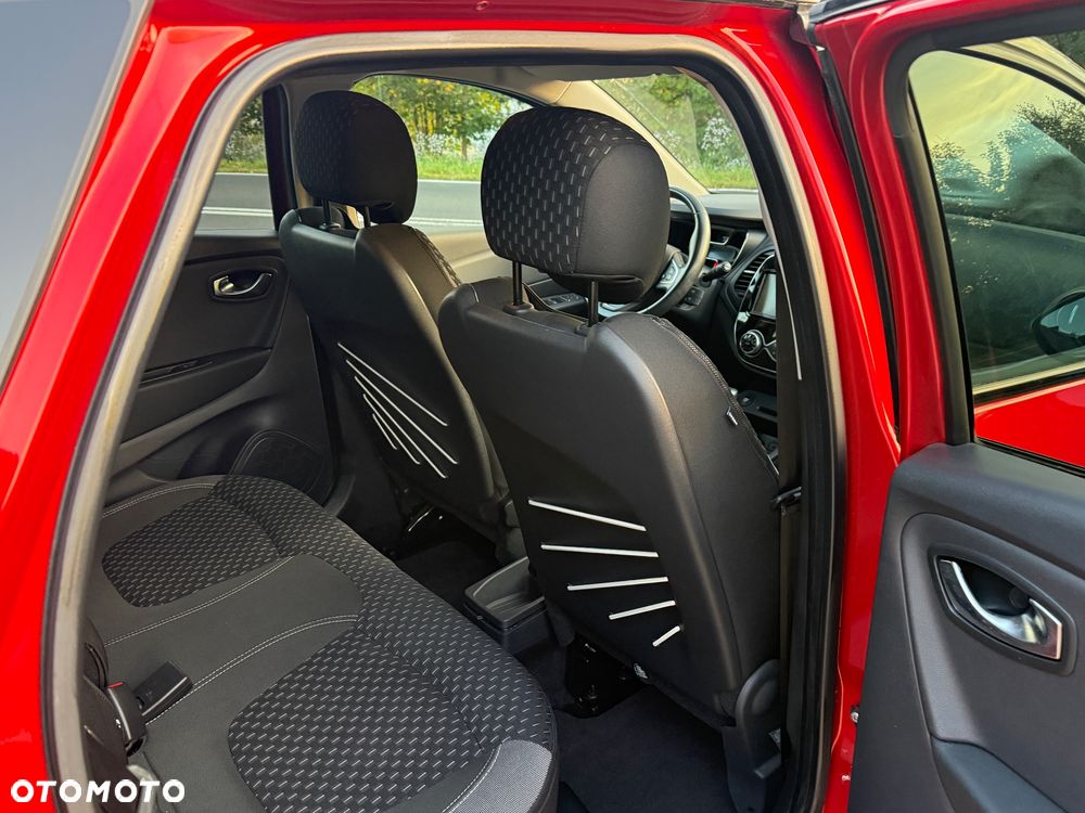 Renault Captur 1.2 Energy TCe Limited - 26