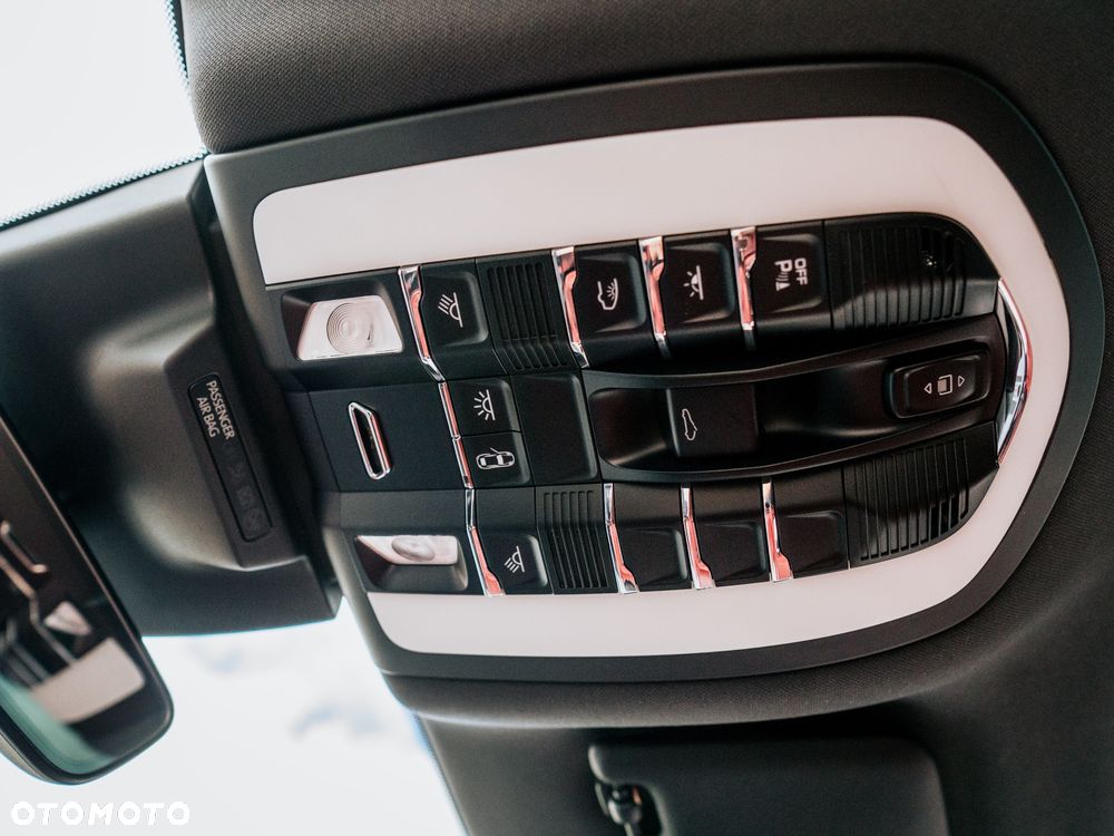 Porsche Macan Standard - 12