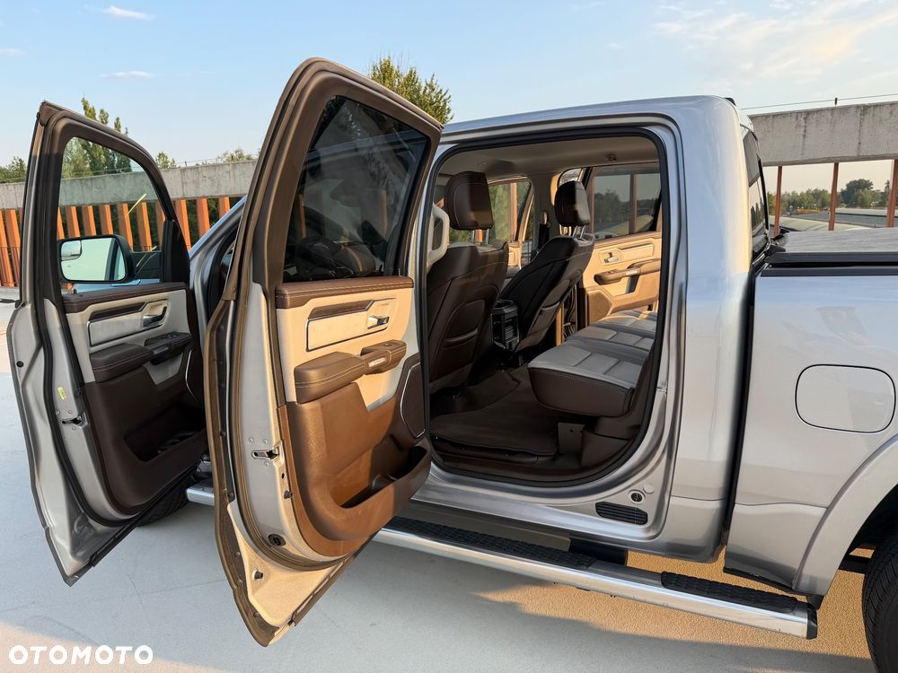 Dodge RAM - 20