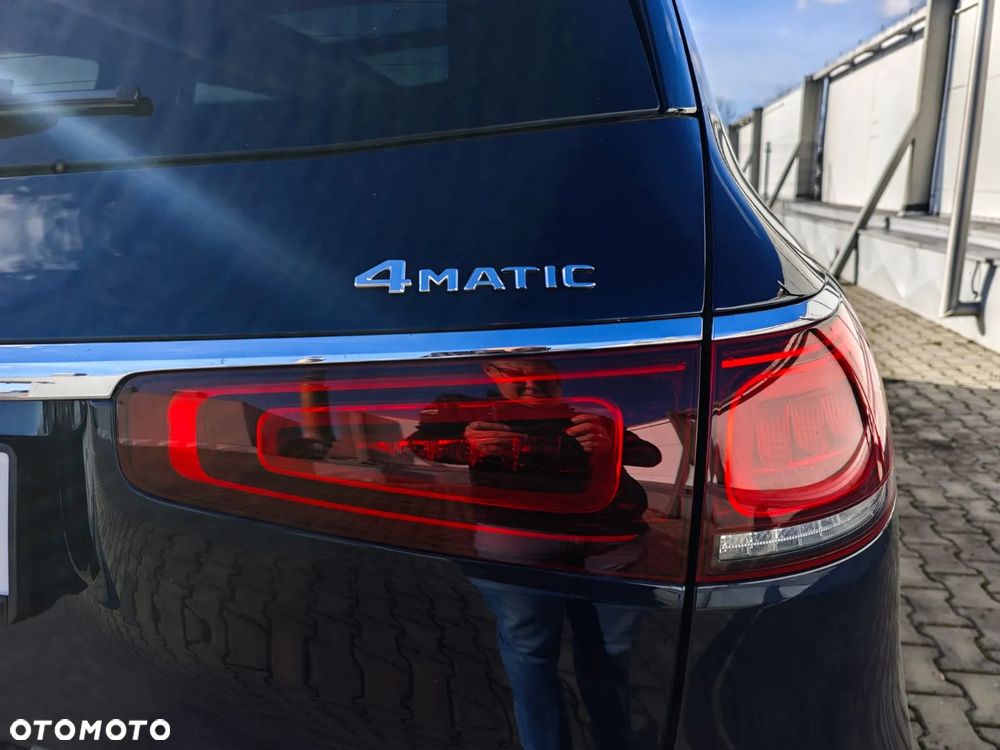 Mercedes-Benz GLS - 11