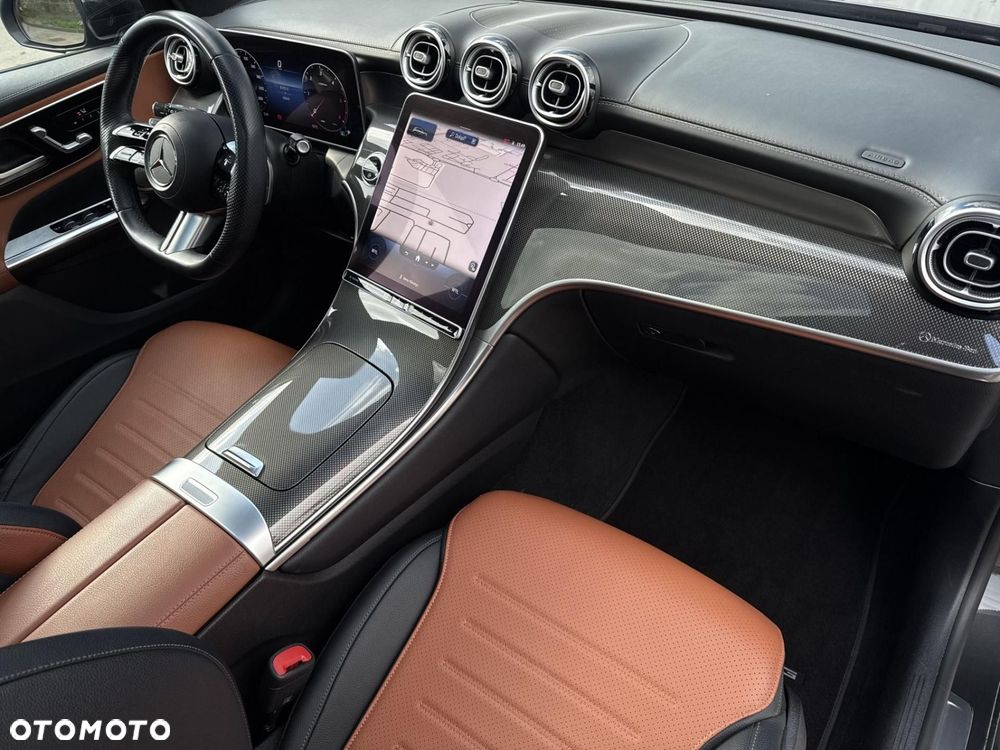 Mercedes-Benz GLC - 26