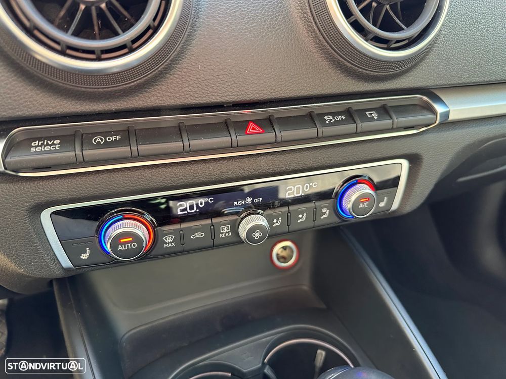 Audi A3 1.6 TDI Sport S tronic - 9