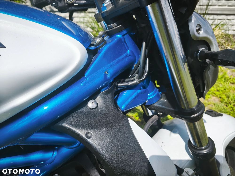 Suzuki Gladius - 13