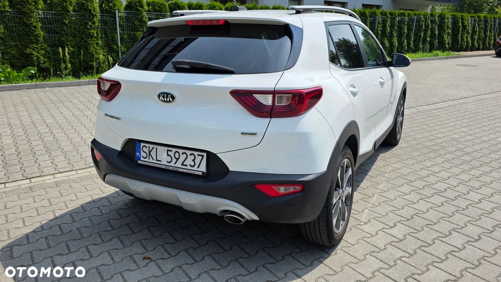Kia Stonic 1.6 CRDi L - 6