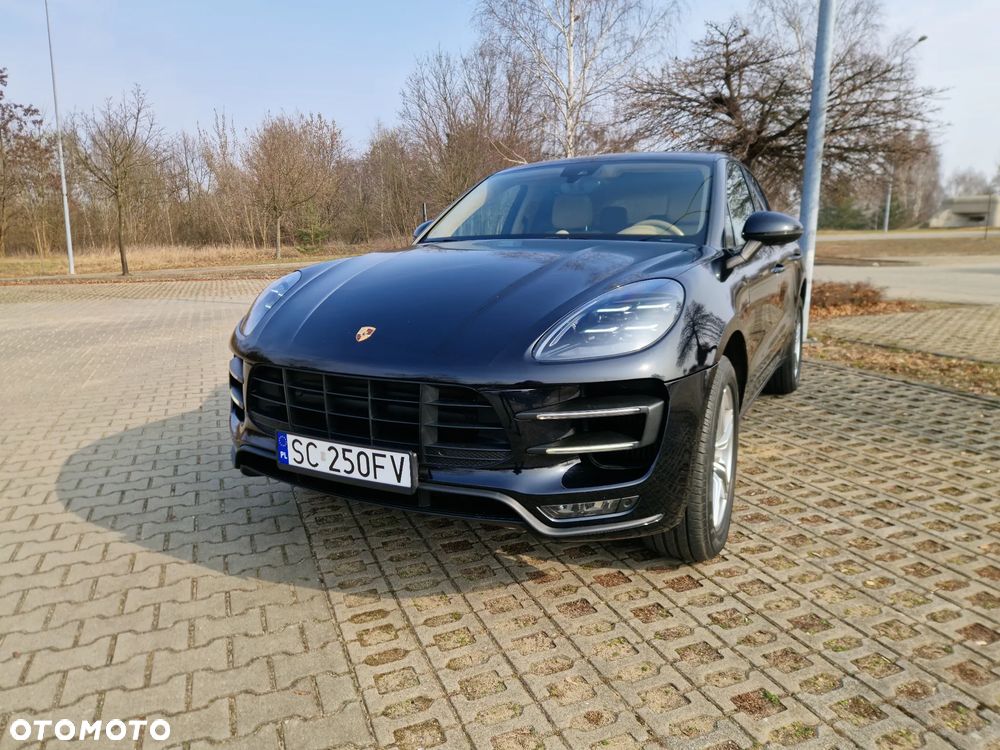 Porsche Macan - 3