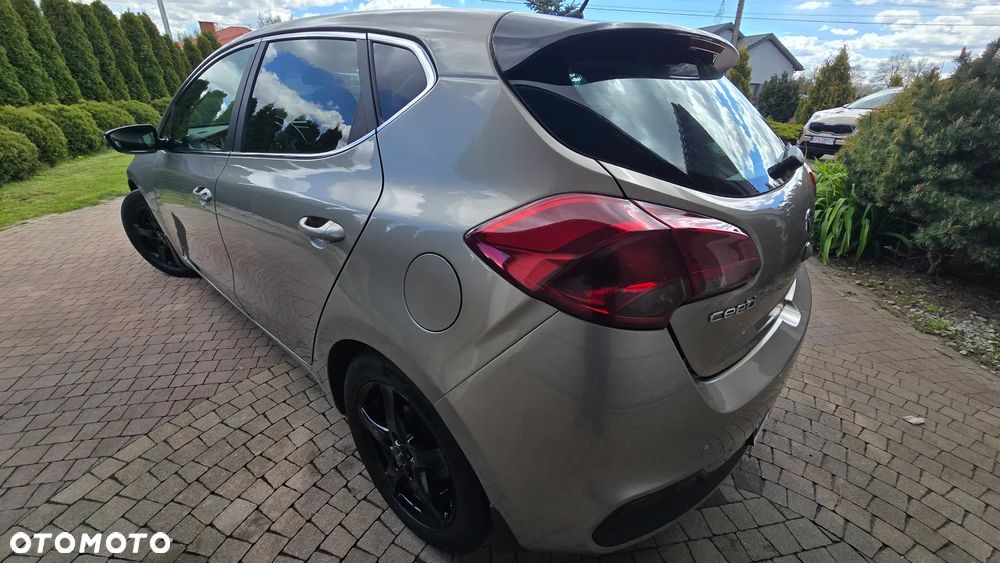Kia Ceed - 17