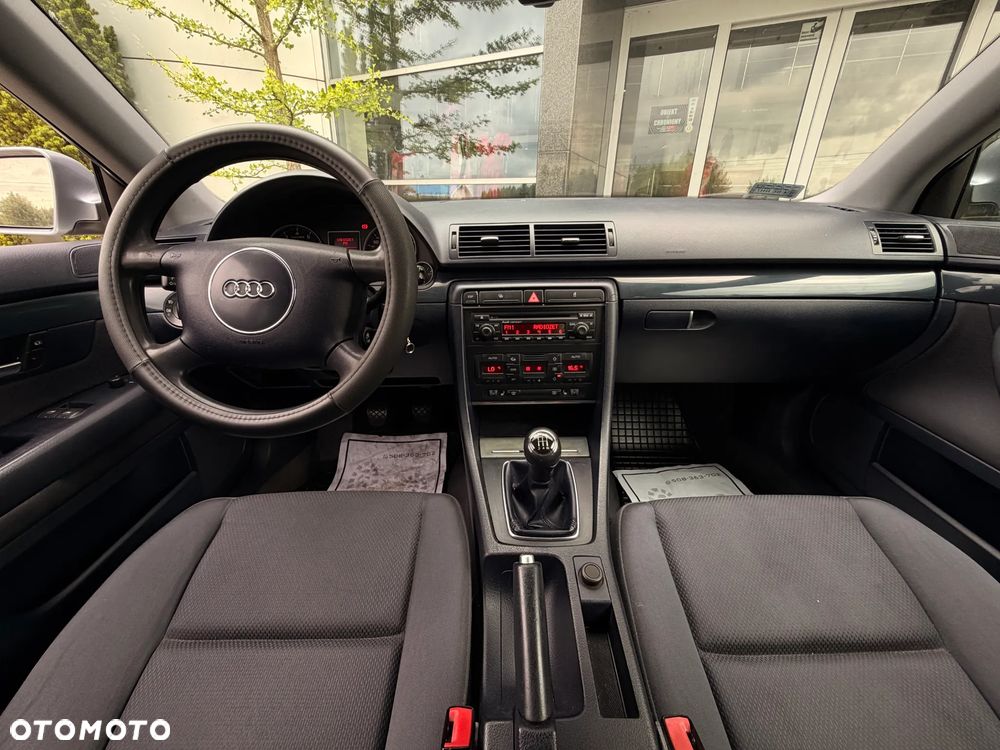 Audi A4 Limousine 1.8T - 18