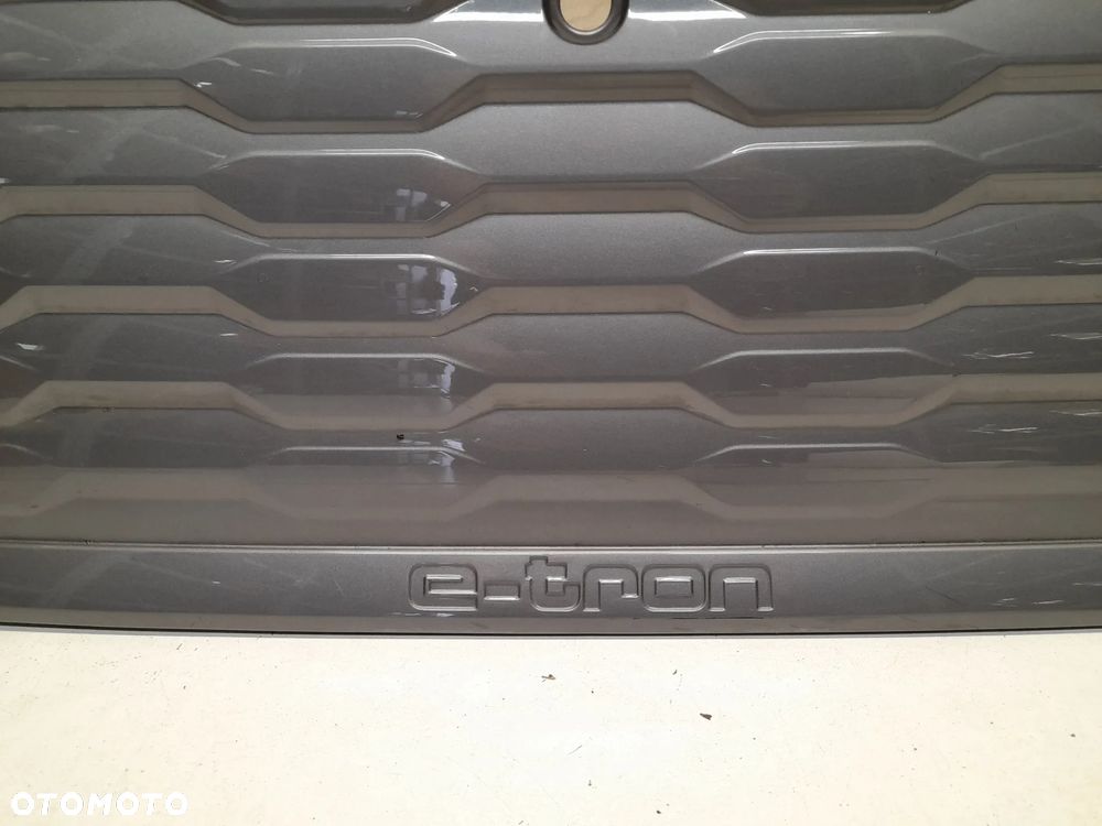 AUDI Q4 E-TRON atrapa grill 89A853653 - 6