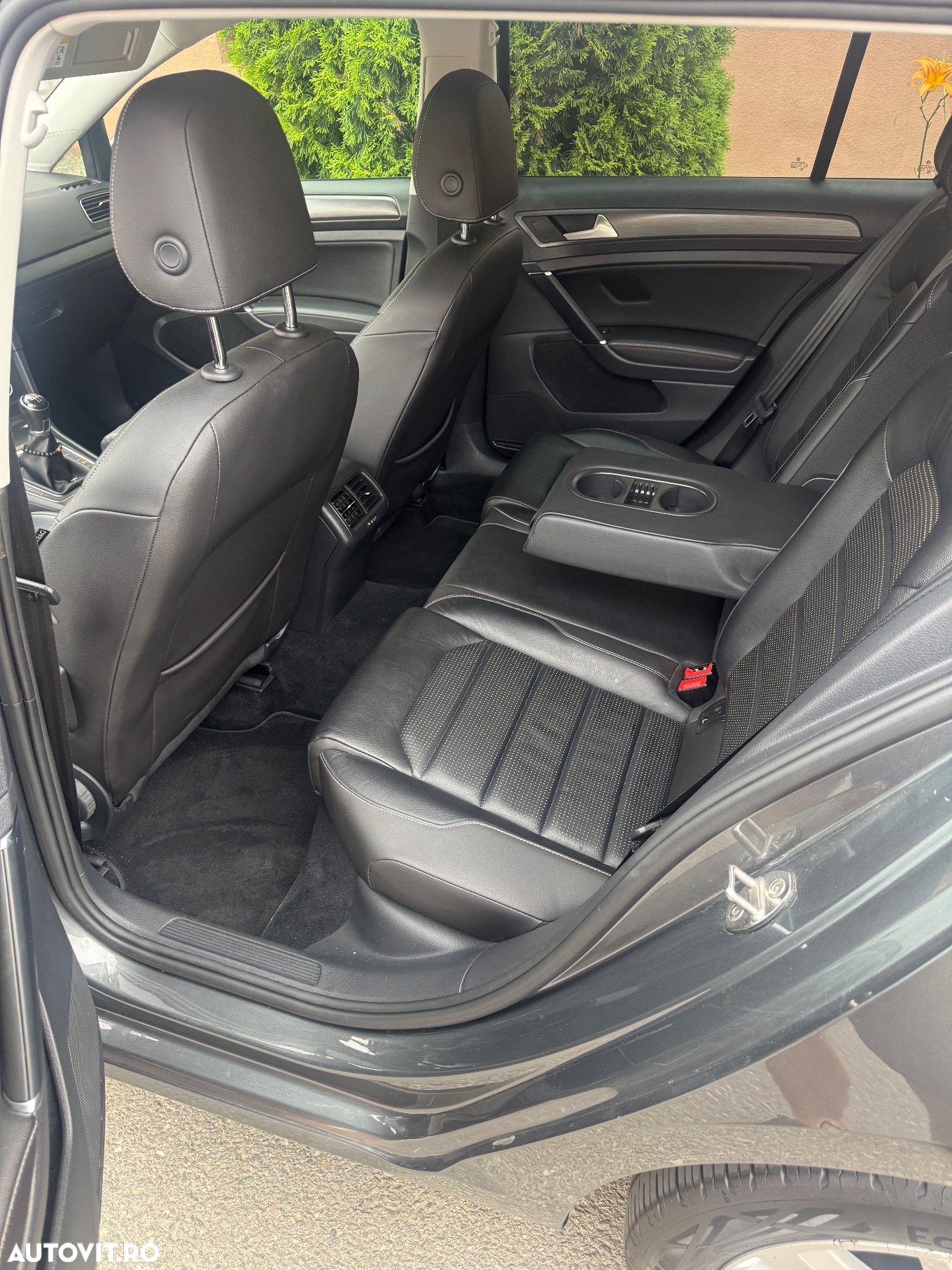 Volkswagen Golf Variant 1.6 TDI SCR Join - 8
