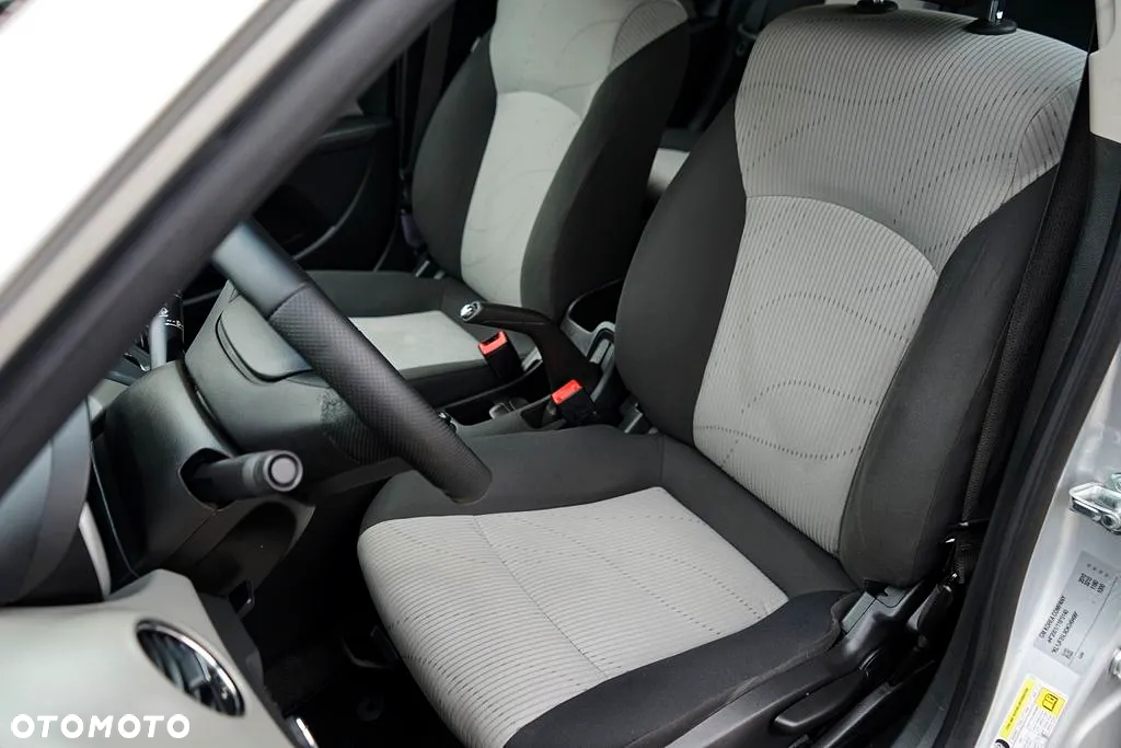 Chevrolet Cruze - 19