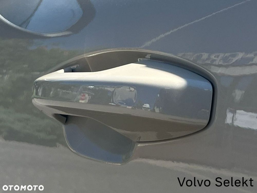Volvo XC 40 - 31