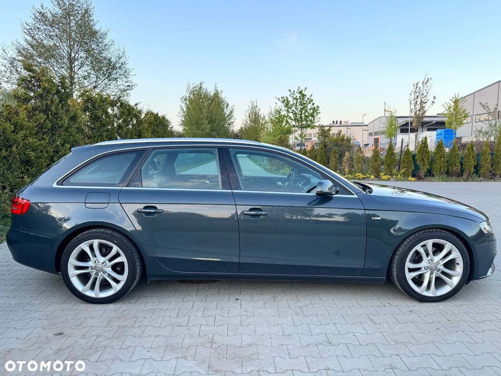 Audi A4 Avant 2.0 TDI - 8