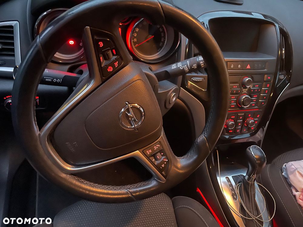 Opel Astra 2.0 CDTI DPF Automatik Sport - 8