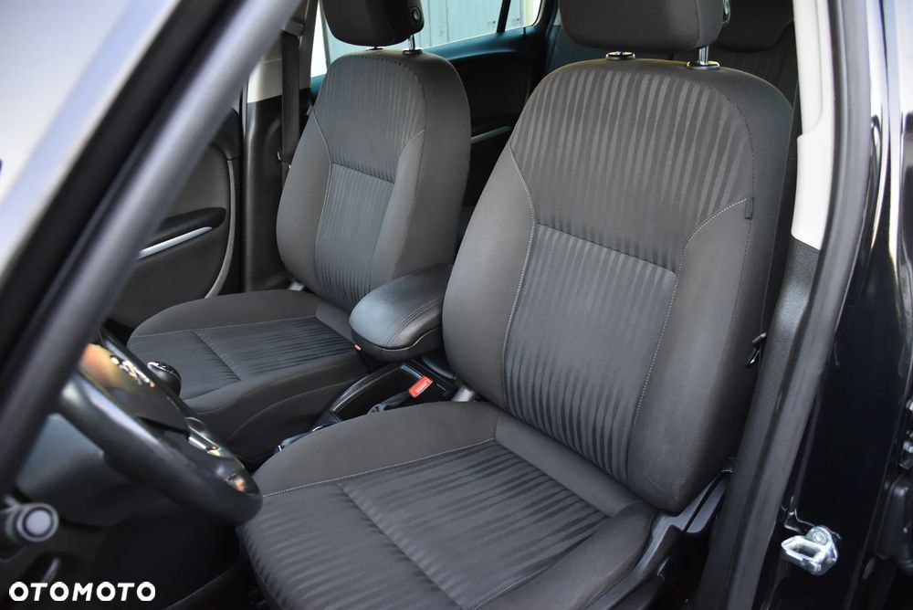 Opel Zafira 1.4 Turbo (ecoFLEX) Start/Stop Innovation - 24