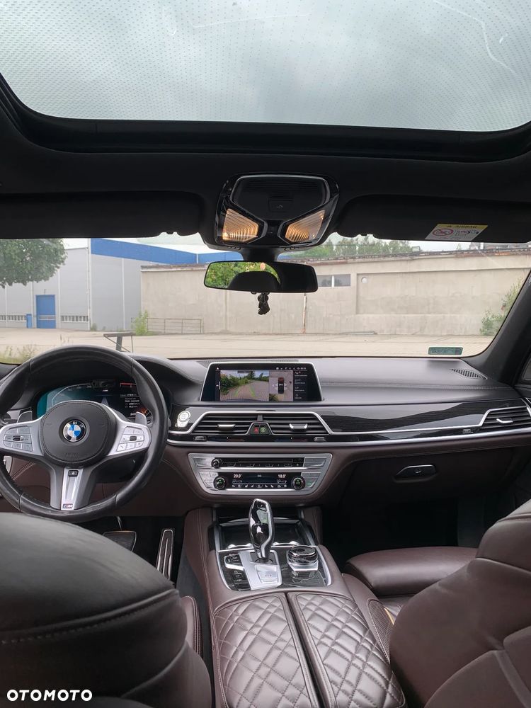 BMW Seria 7 750Li xDrive - 3