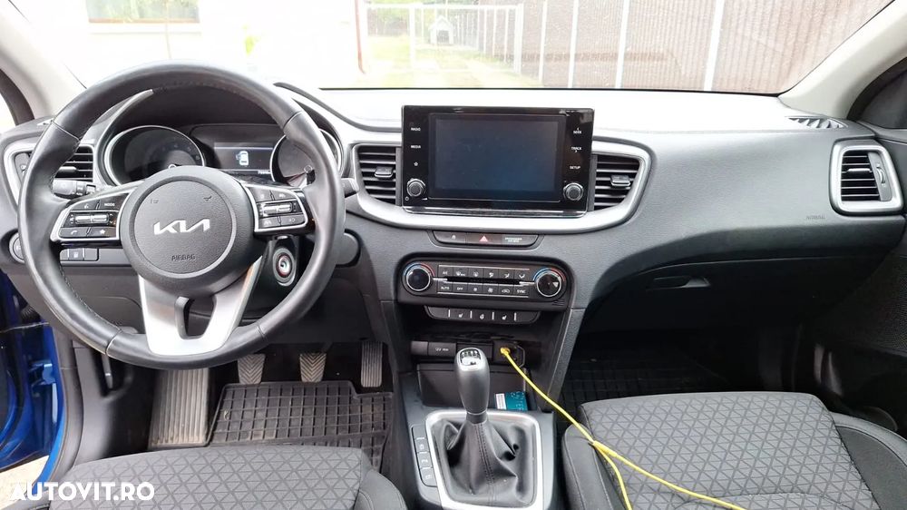 Kia Ceed 1.5 T-GDI 6MT Best - 14