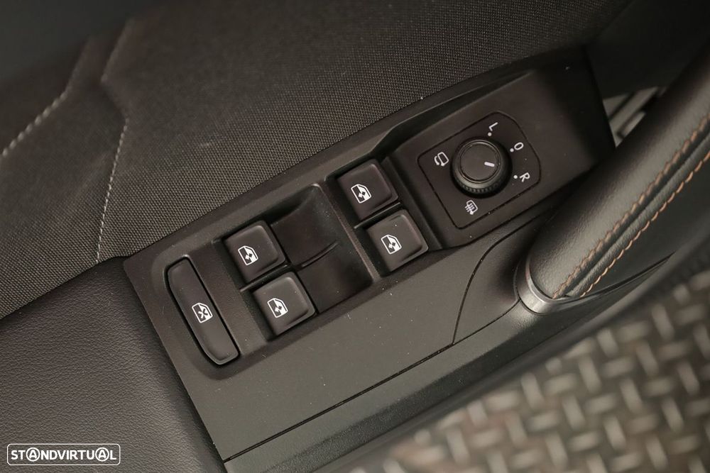 Cupra Formentor 1.5 e-Hybrid DSG - 20