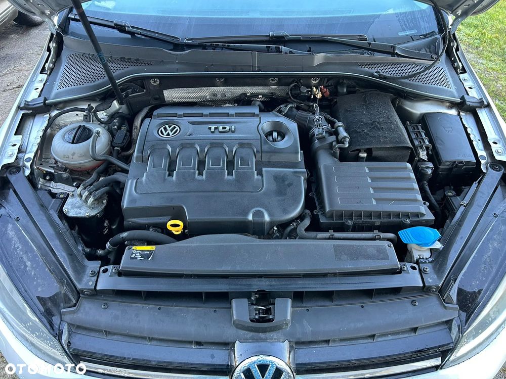 Volkswagen Golf 1.6 TDI BlueMot Trendline DSG - 3