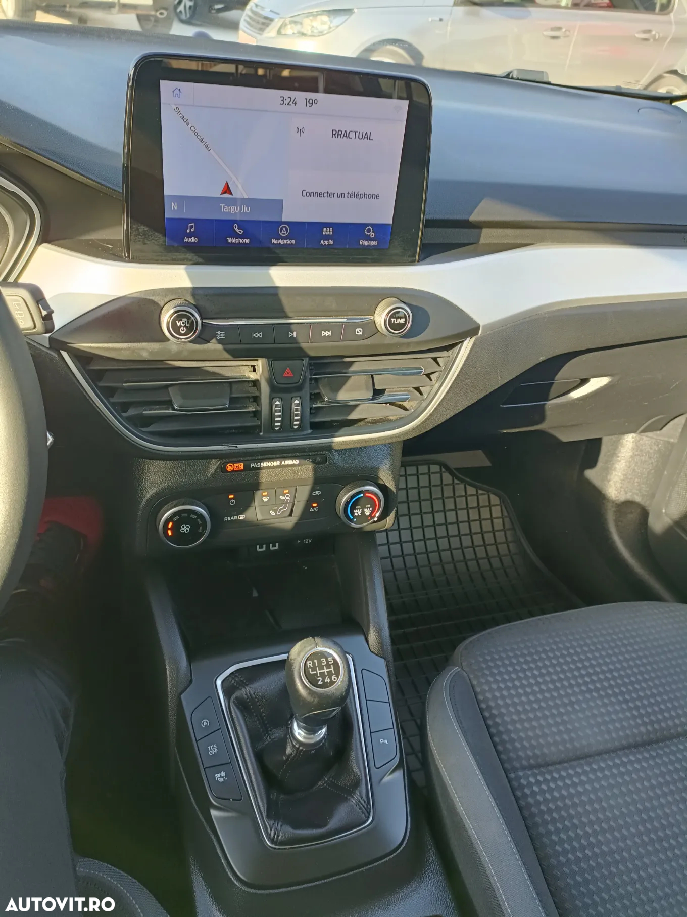 Ford Focus 1.5 EcoBlue Active Business - 17