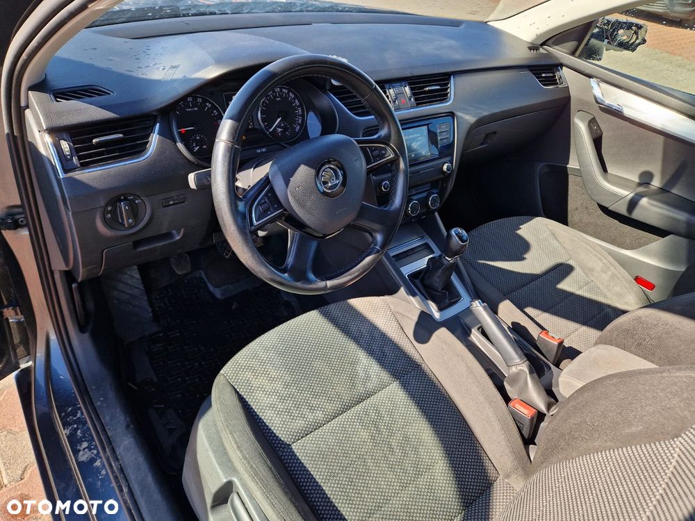 Skoda Octavia 1.6 TDI Ambition - 17