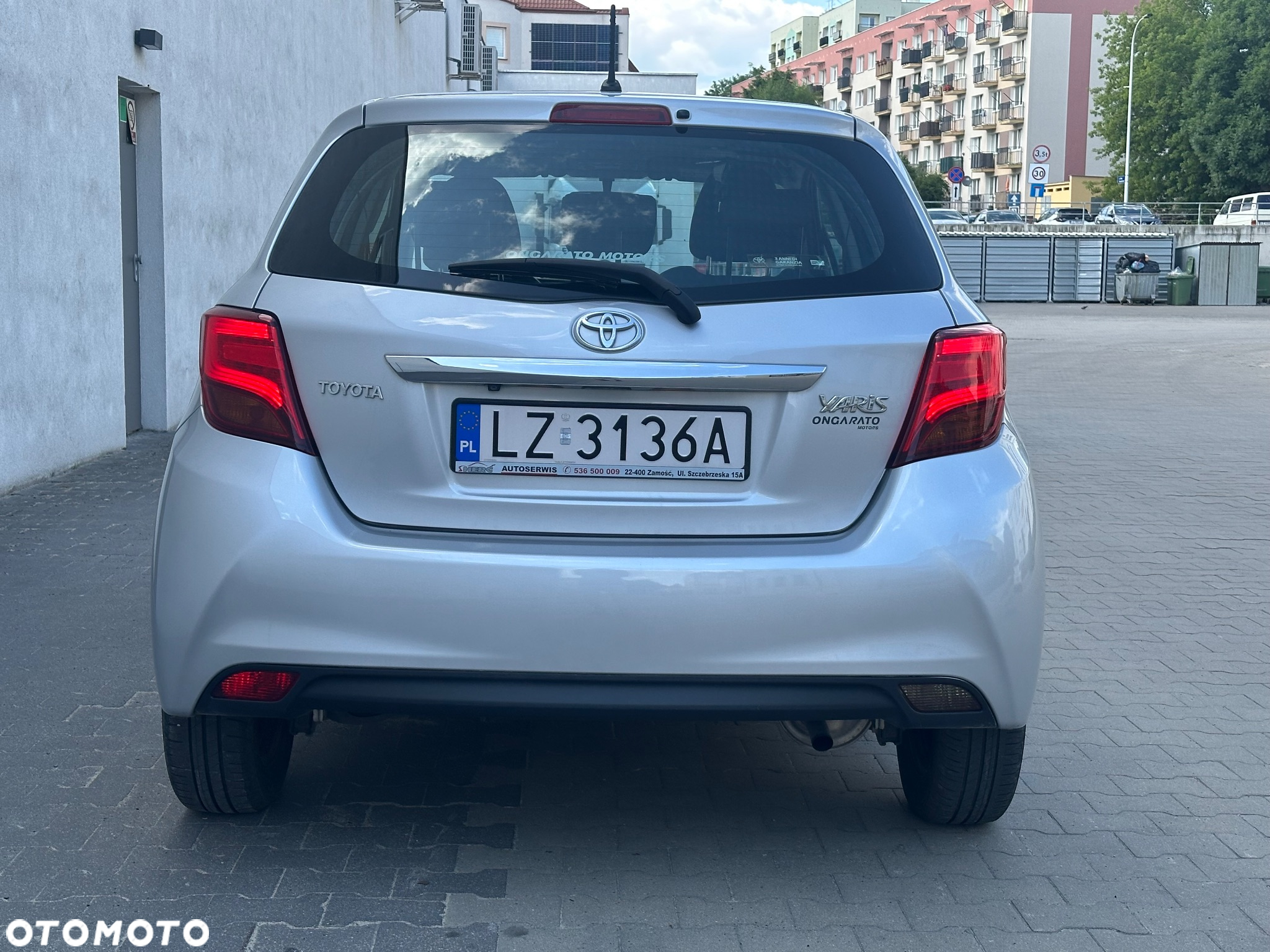 Toyota Yaris 1.0 Premium - 6