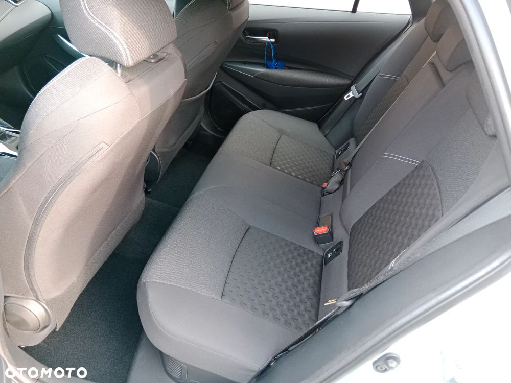 Toyota Corolla - 8