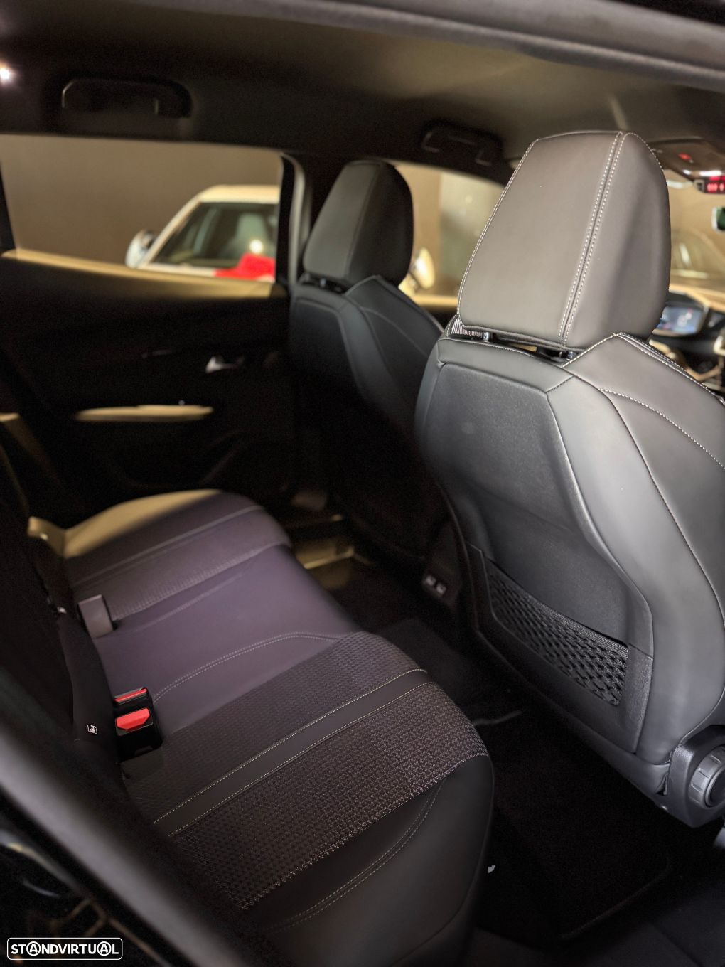 Peugeot 2008 1.5 BlueHDi GT Pack EAT8 - 50
